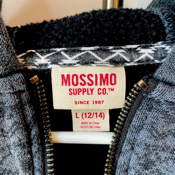 Mossimo Hooded Sweatshirt  (youth large 12/14) - Picture 3 of 3